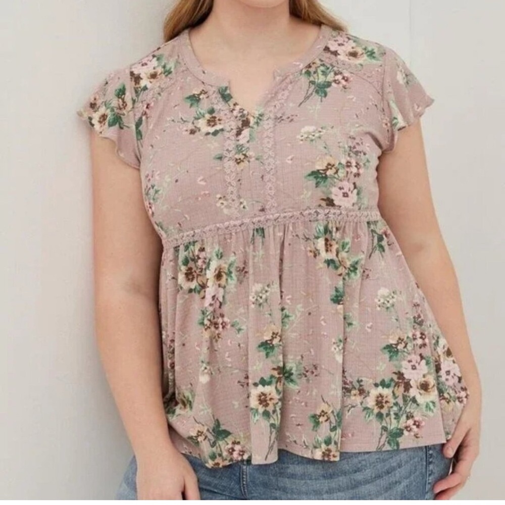 Torrid pink floral top